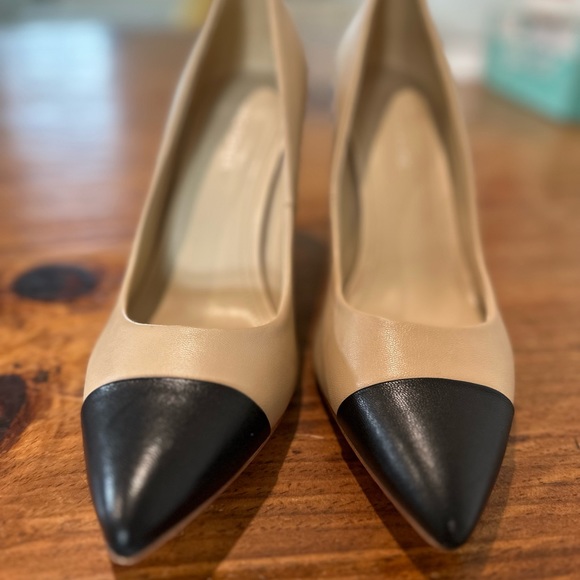 Marc Fisher Color Block Heel - Picture 6 of 8